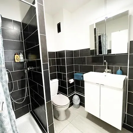 Le Bleu*10' Centre*parking*balcon Apartment